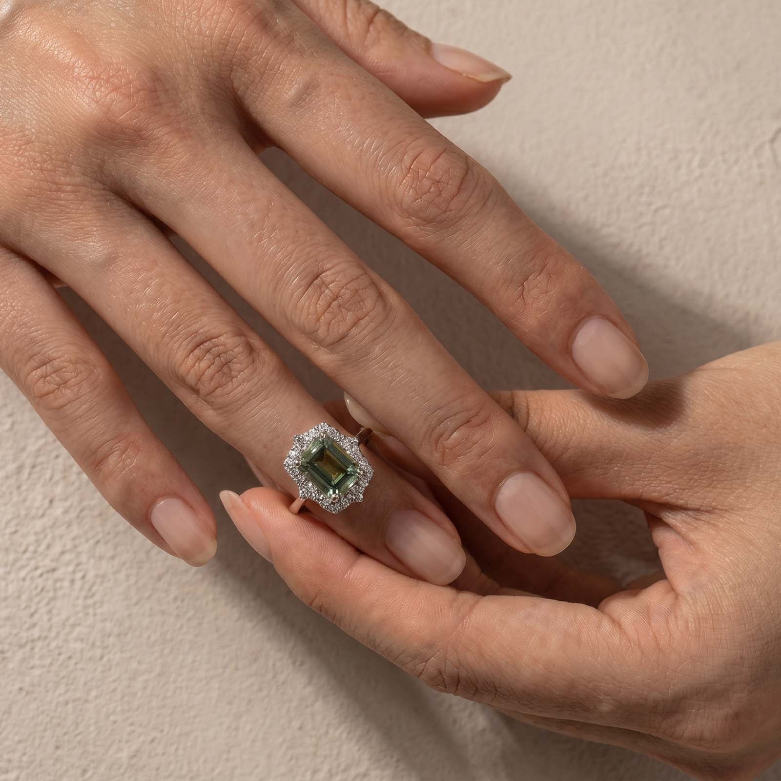 S925 3.0CT Emerald Green Emerald-Cut Moissanite Halo Ring 18K White Gold Plated In Silver Promise Ring