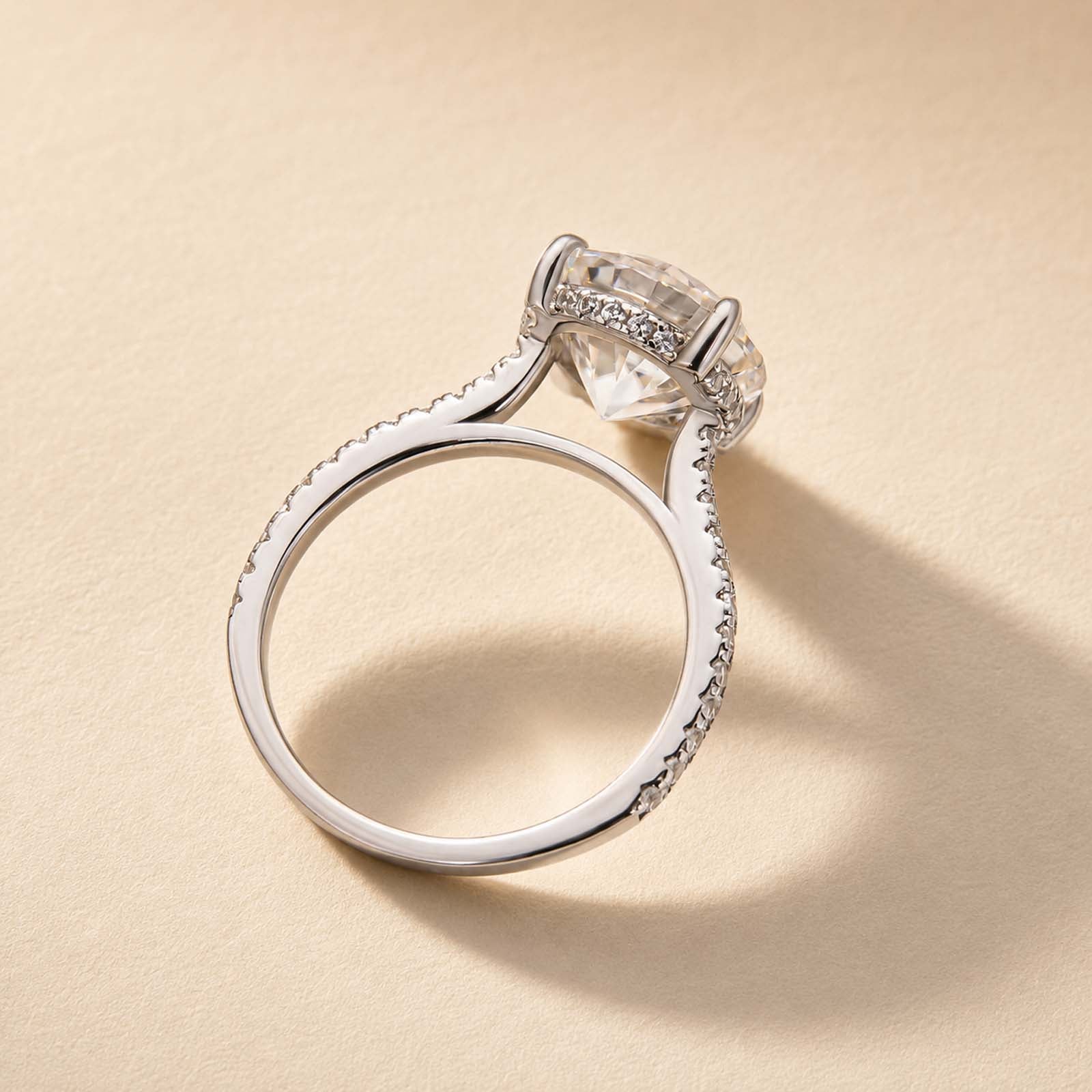 S925 Classic Moissanite 4.0 Carat Round Cut Engagement Ring
