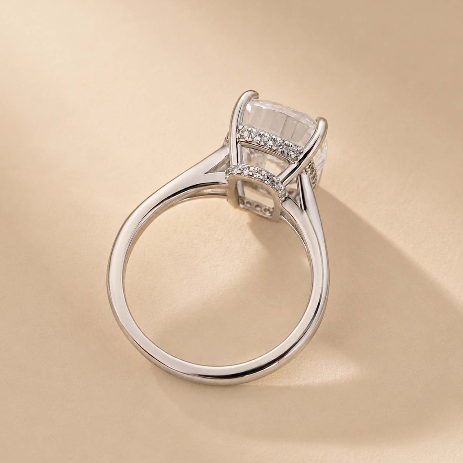 S925 5.5Ct Cushion Cut Split Shank Engagement Ring Gold Plated Hidden Halo Bridal Ring For Everyday Wear