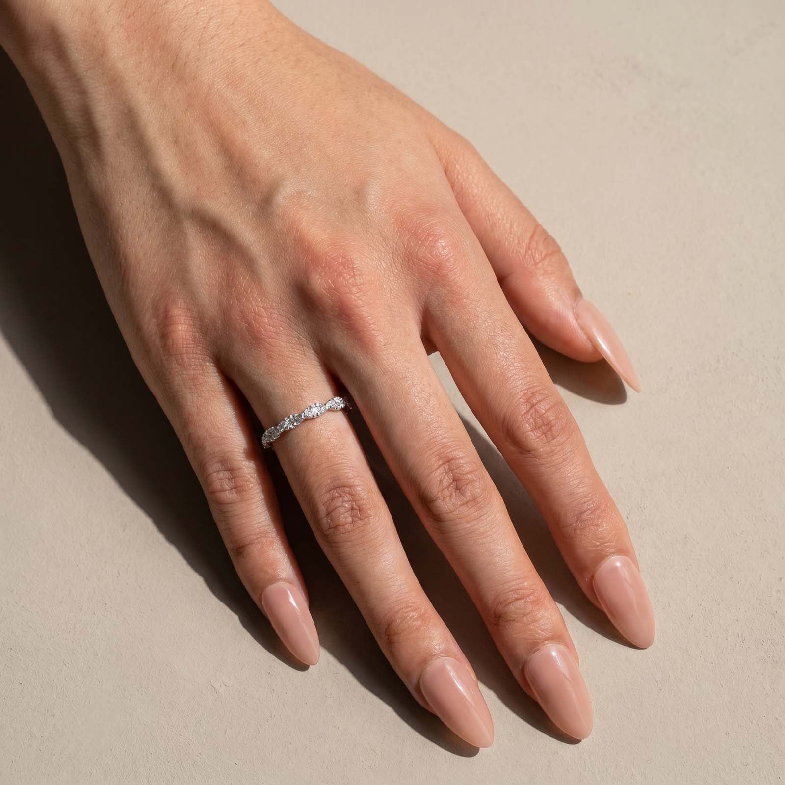 S925 Moissanite 0.35Ct Wave-Shaped Eternity Band Stackable Wedding Ring For Women