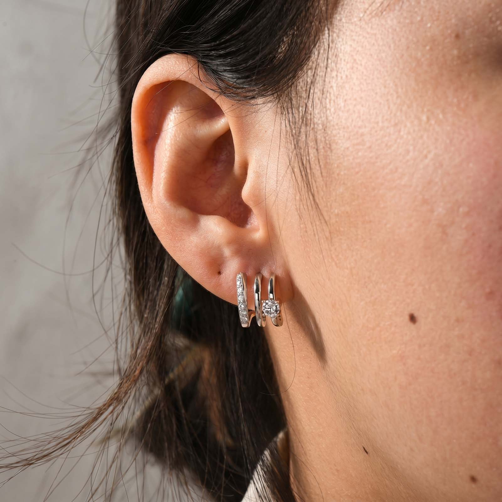 S925 Moissanite 0.1Ct*2PC Round Cut Triple-Band Hoop Earrings Minimalist Everyday Wearable Earrings