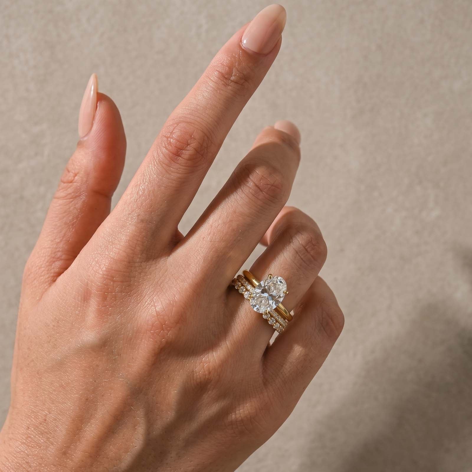 S925 4.0Ct Oval Cut Hidden Halo Engagement Ring & Full Eternity 1.5Ct Round Cut Wedding Band Bridal Ring Sets