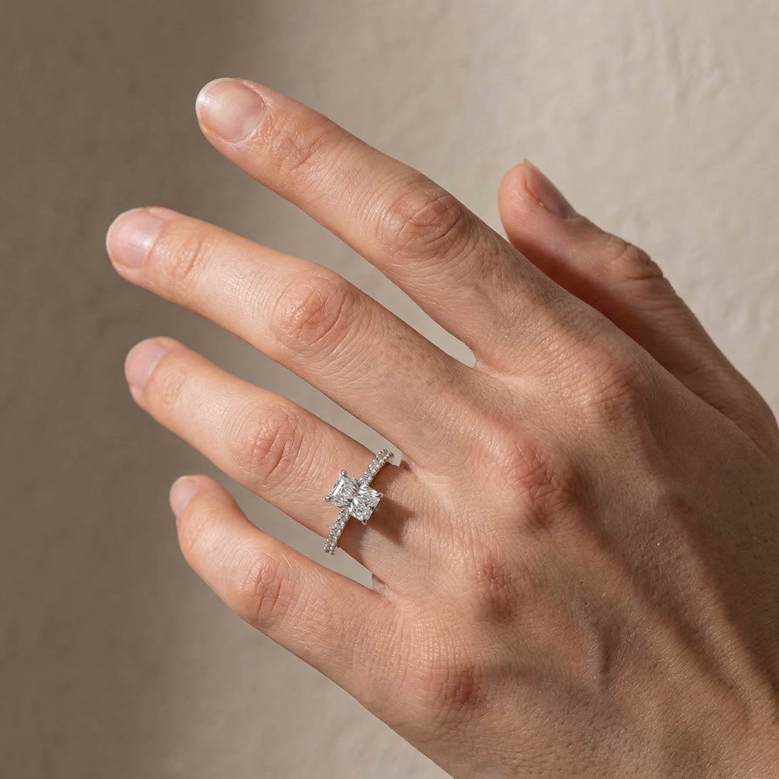 Louily Moissanite 1.0 Carat 2.0 Carat 3.5 Carat Radiant Cut Engagement Ring - louilyjewelry