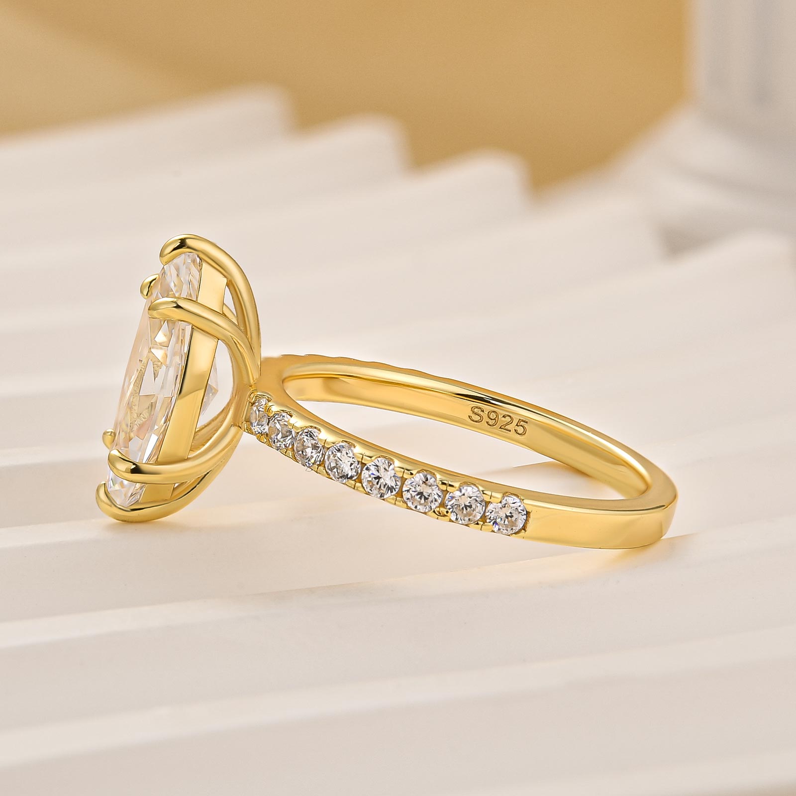 Elegant 2.0Ct Marquise Cut White Gold Engagement Ring