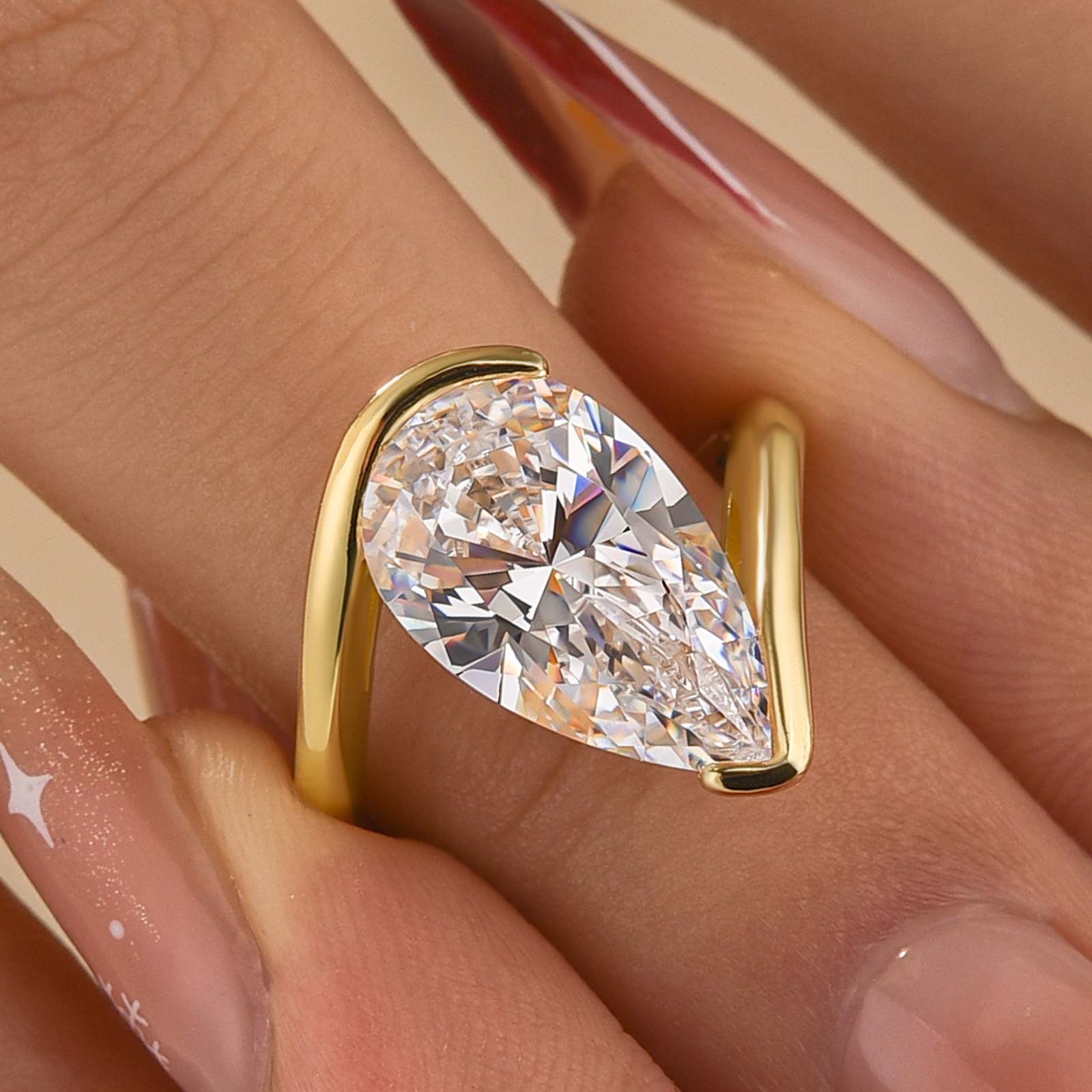 S925 4.5Ct Pear Cut Yellow Gold Engagement Ring For Woman - louilyjewelry