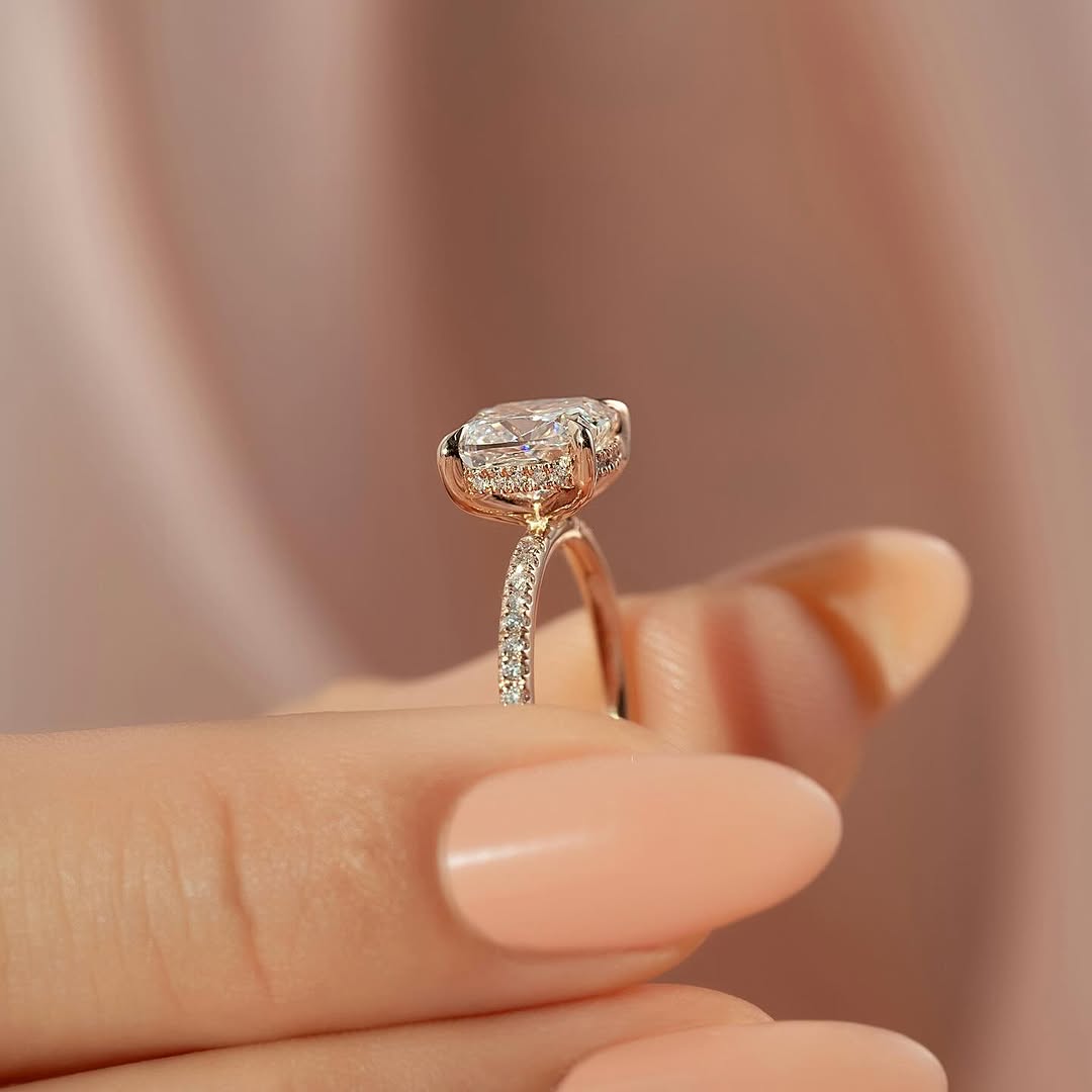 Louily Classic 3.0Ct Cushion Cut Engagement Ring In Sterling Silver