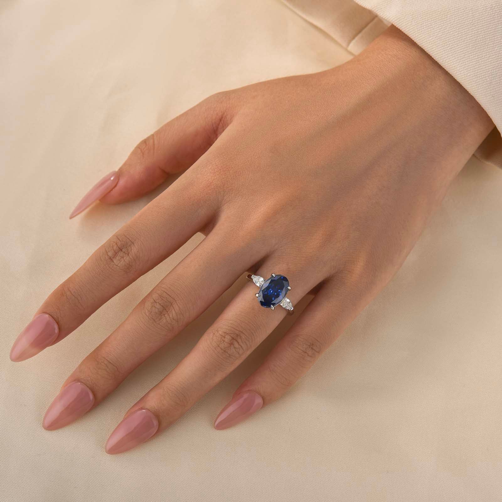 S925 Vintage Oval Cut Three Stone Engagement Ring In Sterling Silver For Women
