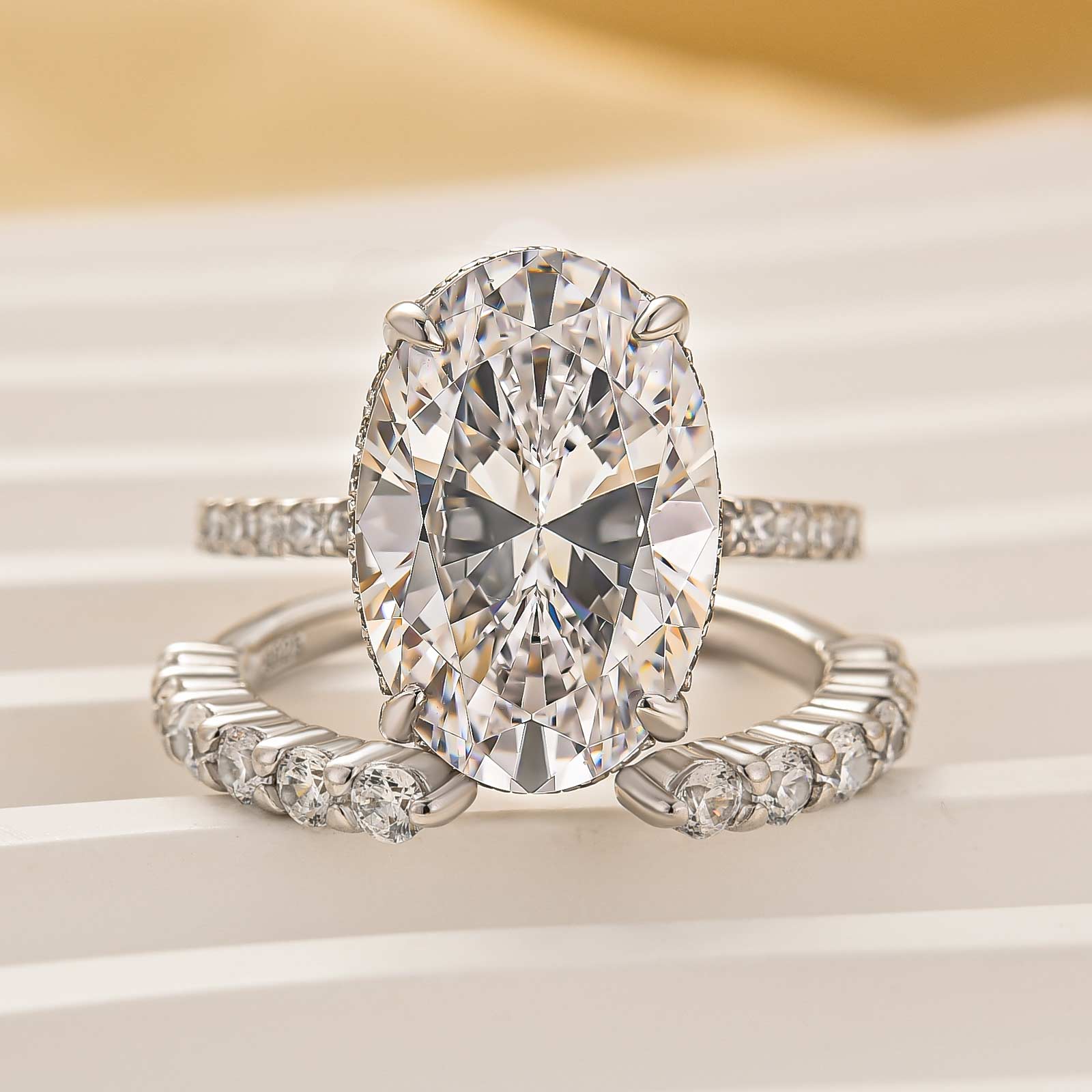 6.0Ct Oval Cut Engagement Ring With Classic Open Wedding Band
