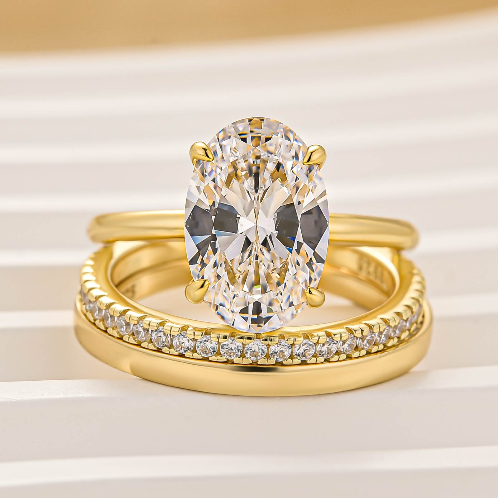 3PC Wedding Sets 4.0Ct Solitaire Oval Cut Hidden Halo Engagement Ring with 2PC Yellow Gold Wedding Bands