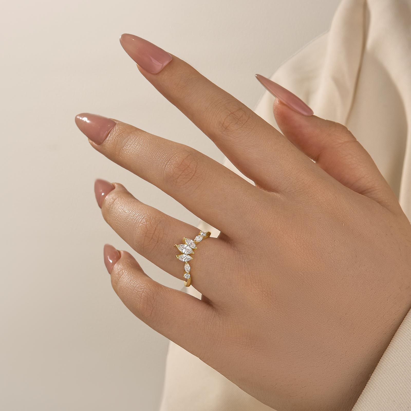 Elegant Marquise & Round Cut White Gold Wedding Band - louilyjewelry