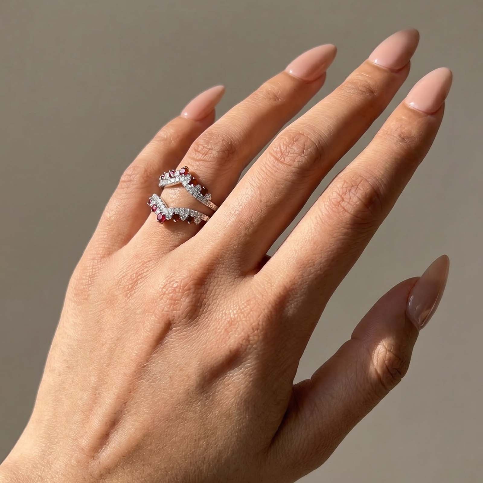 S925 Red&White Round Cut Chevron Wedding Band Enhancer Stackable Ring In Sterling Silver