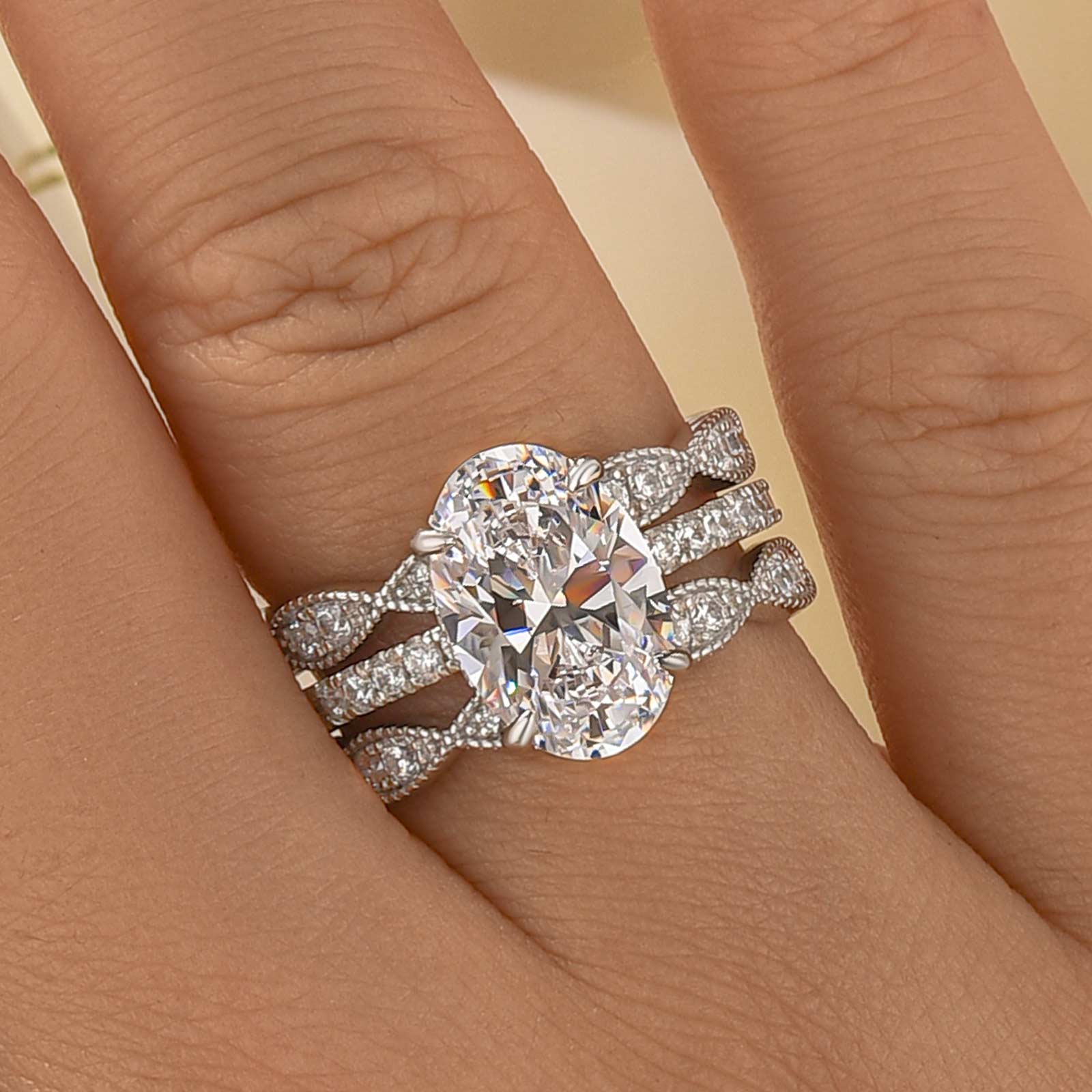 Louily Elegant 2PC 4.0Ct Oval Cut Engagement Ring Wedding Ring Set In Sterling Silver