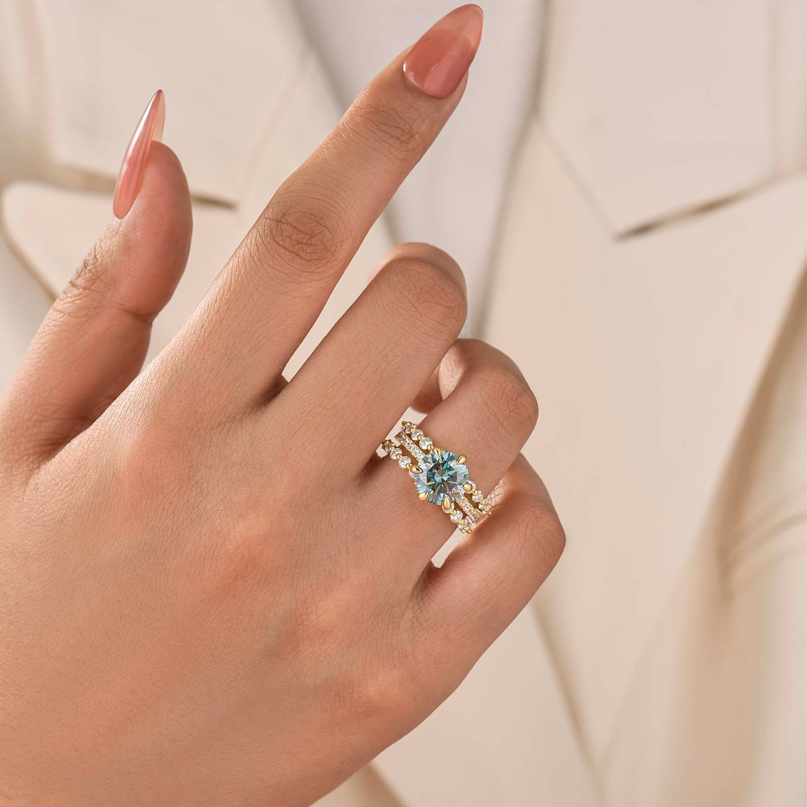S925 Moissanite 2.0Ct~3.0Ct Radiant Cut/Round Cut Green Hidden Halo Vintage Enhancer Ring Sets For Everyday Wear
