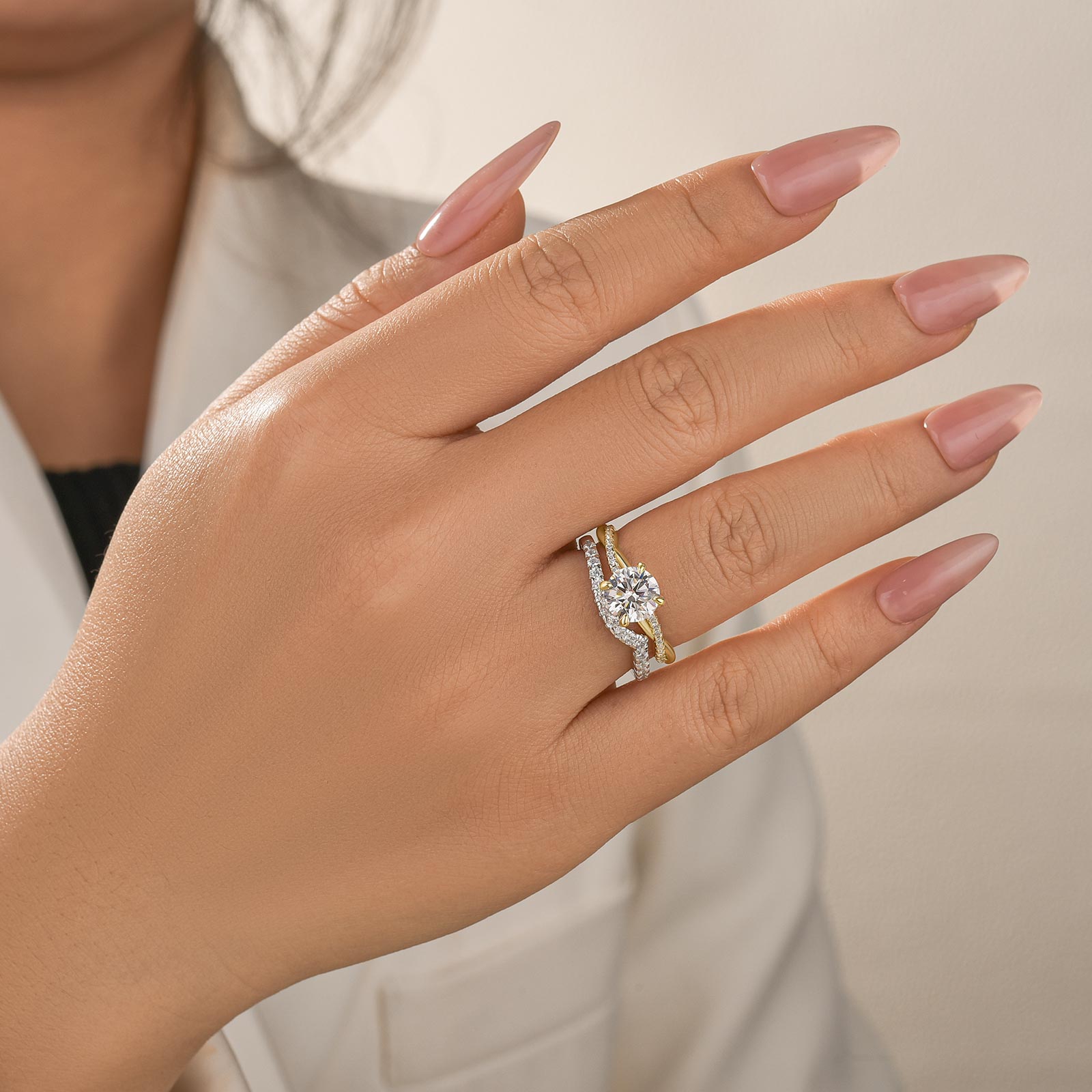 Twist 1.25 Carat Round Cut Wedding Ring Set With Curved Wedding Band