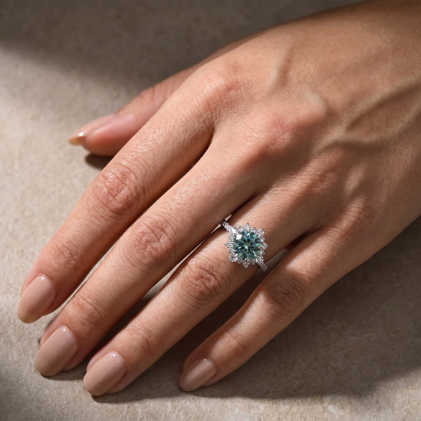S925 Moissanite 2 Ct Snowflake Design Halo Round Cyan Blue Stone Engagement Ring
