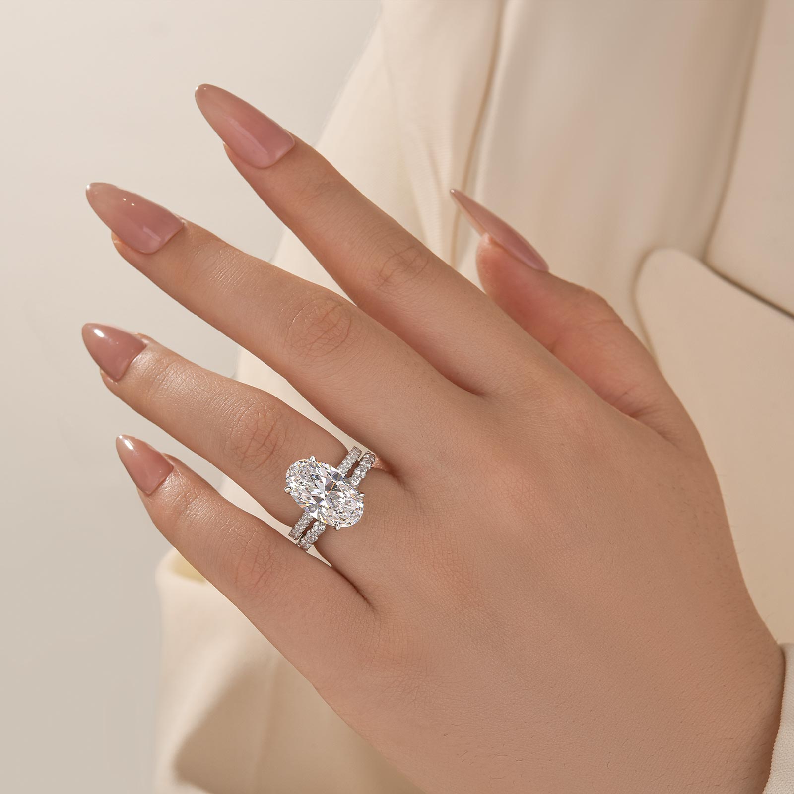 6.0Ct Oval Cut Engagement Ring With Classic Open Wedding Band - louilyjewelry