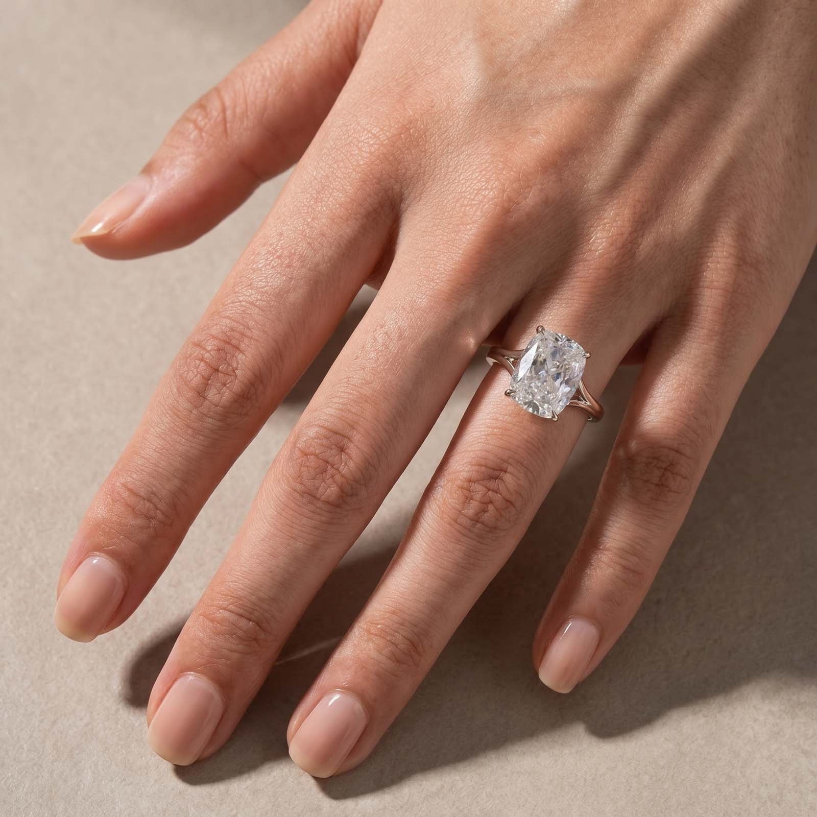 S925 5.5Ct Cushion Cut Split Shank Engagement Ring Gold Plated Hidden Halo Bridal Ring For Everyday Wear