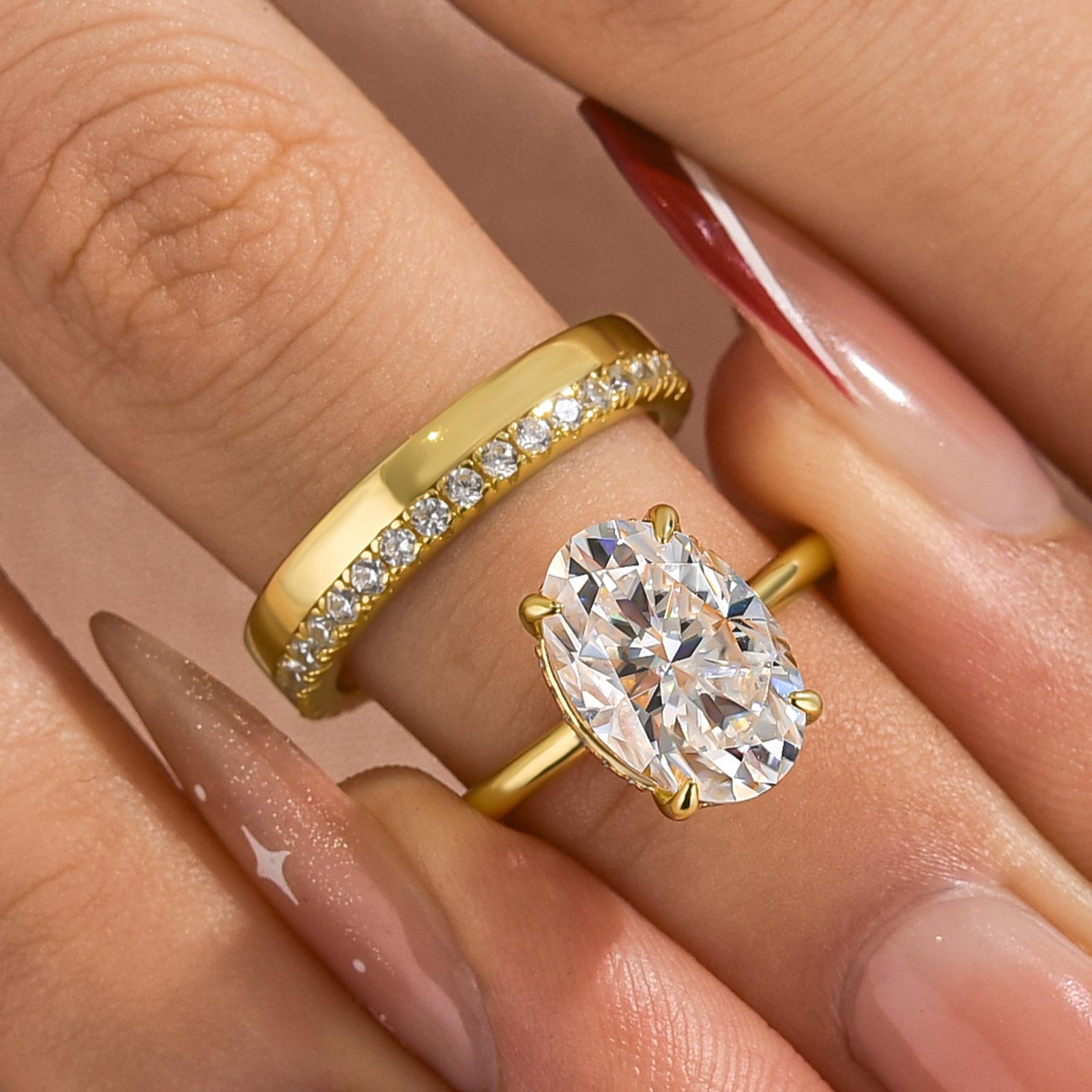 Moissanite 2PC 4.0Ct Oval Cut Hidden Halo Engagement Ring With Round Cut Wedding Band Wedding Ring Set