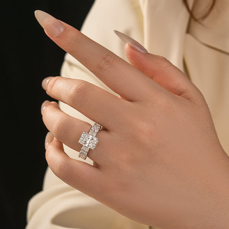 Moissanite 3.5Ct Radiant Cut Engagement Ring with 3.0 Ct Radiant Cut Band - louilyjewelry