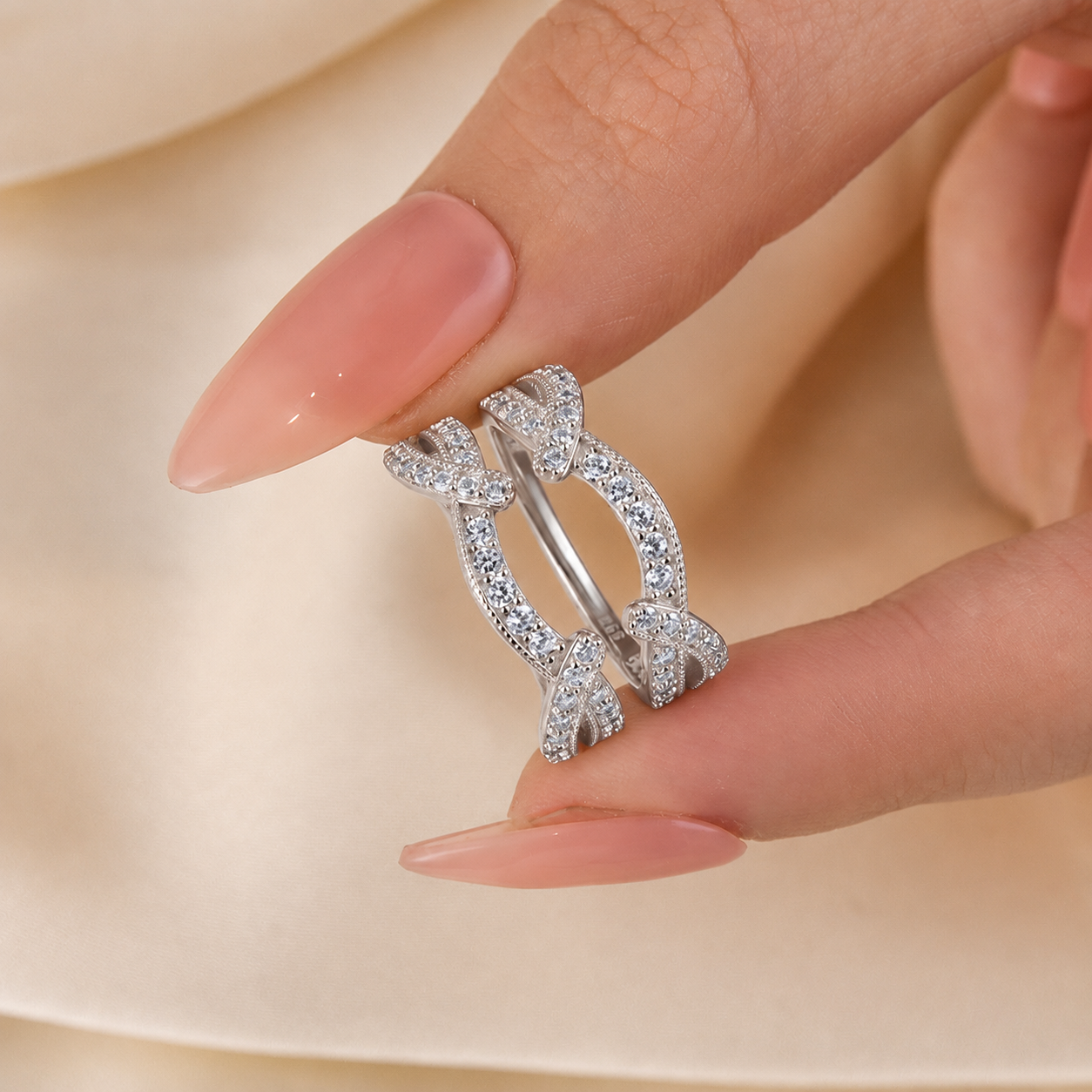 Louily Vintage Round Cut Jacket Wedding Band In Sterling Silver