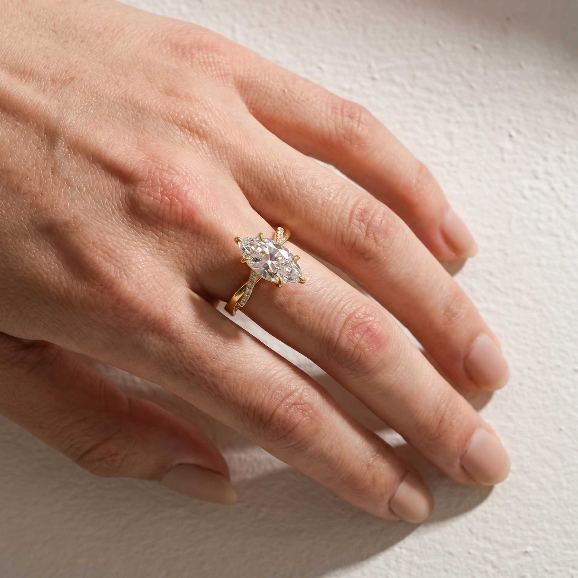 S925 Moissanite 3.0Ct Marquise Cut Twist Gold Plated Promise Ring For Everyday Wear