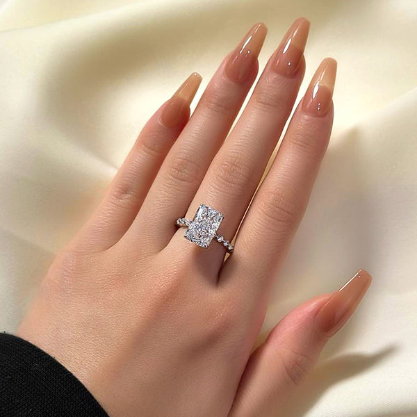 Louily Elegant Crushed Ice Cut Simulated Diamond Engagement Ring