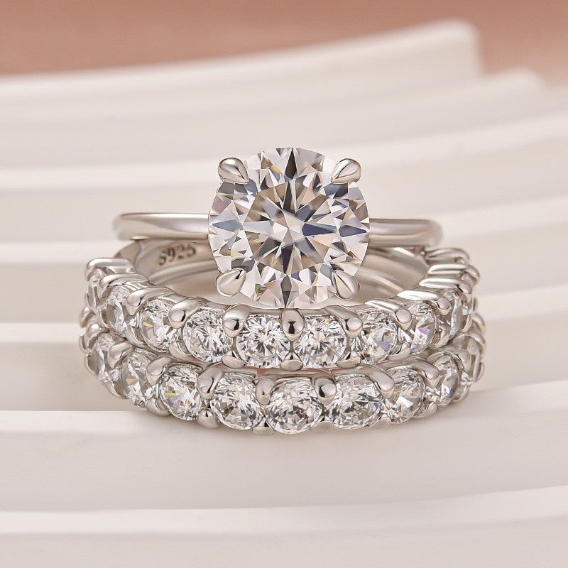 Moissanite 2.0Ct Round Cut Engagement Ring with Half Round Cut Wedding Band