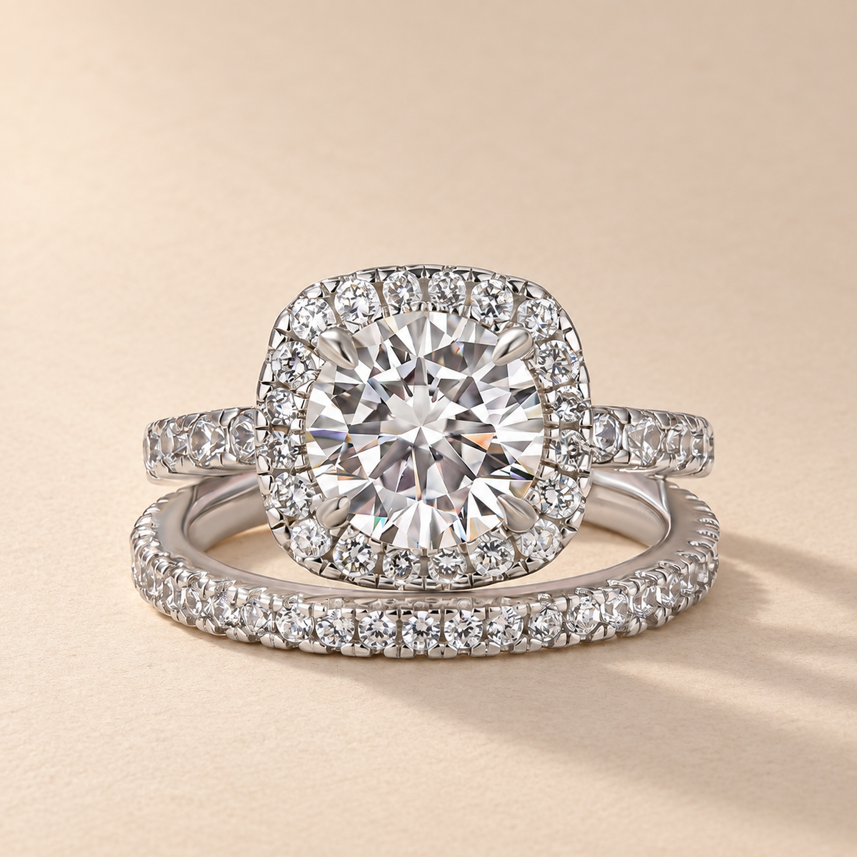 S925 Moissanite 2.0Ct Halo Round Cut White Gold Wedding Ring Set For Women