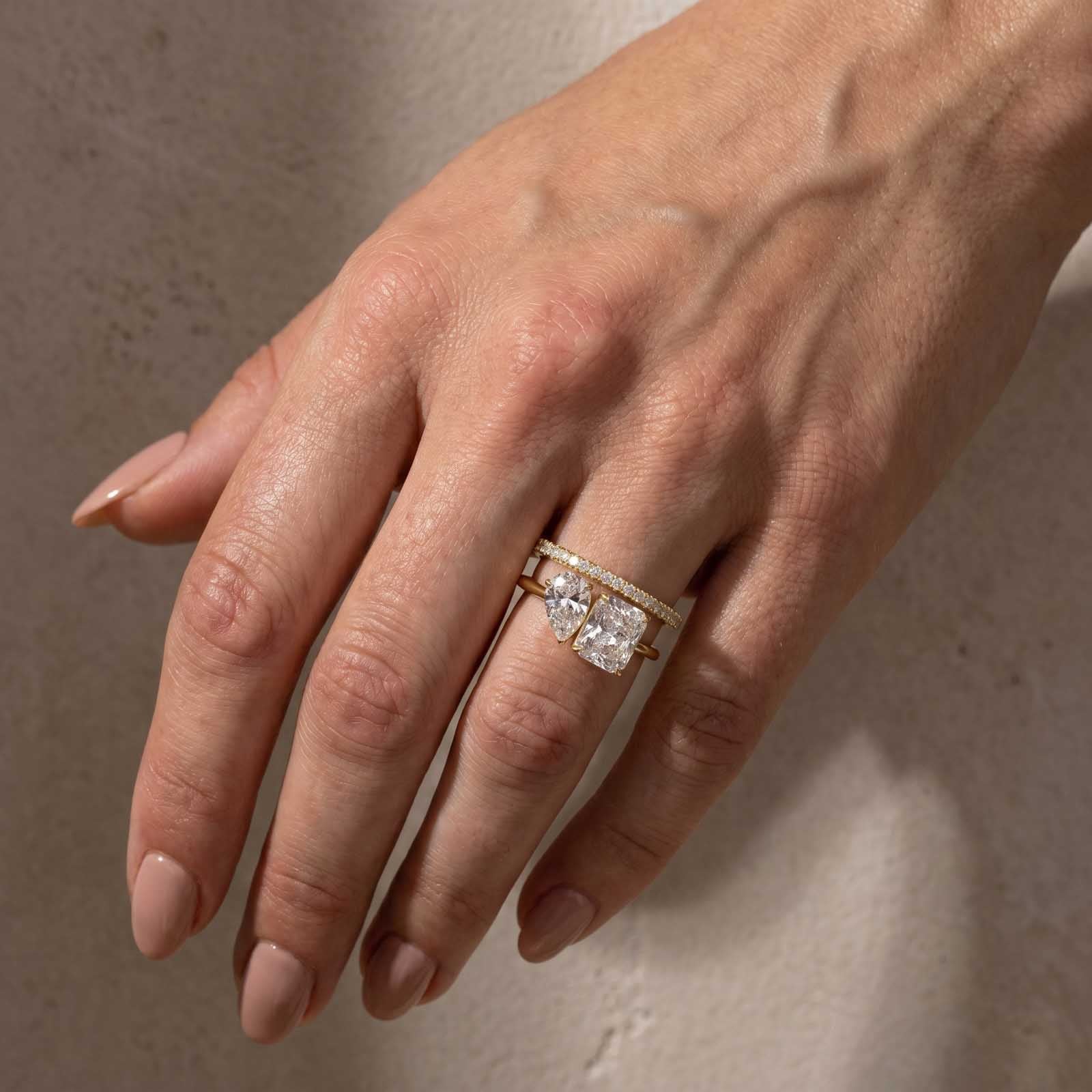 S925 4.8Ct Toi et Moi Radiant & Pear Cut Wedding Ring Set With Classic Wedding Band Date Night Ring Set