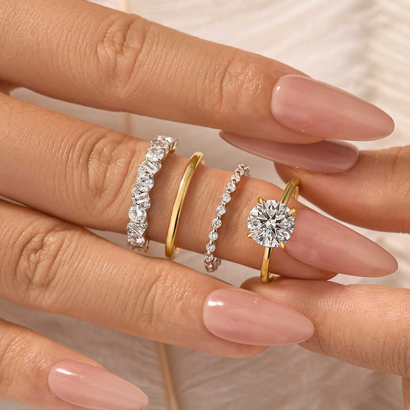 4PC 2.0Ct Round Cut Wedding Ring Set With Classic Wedding Bands