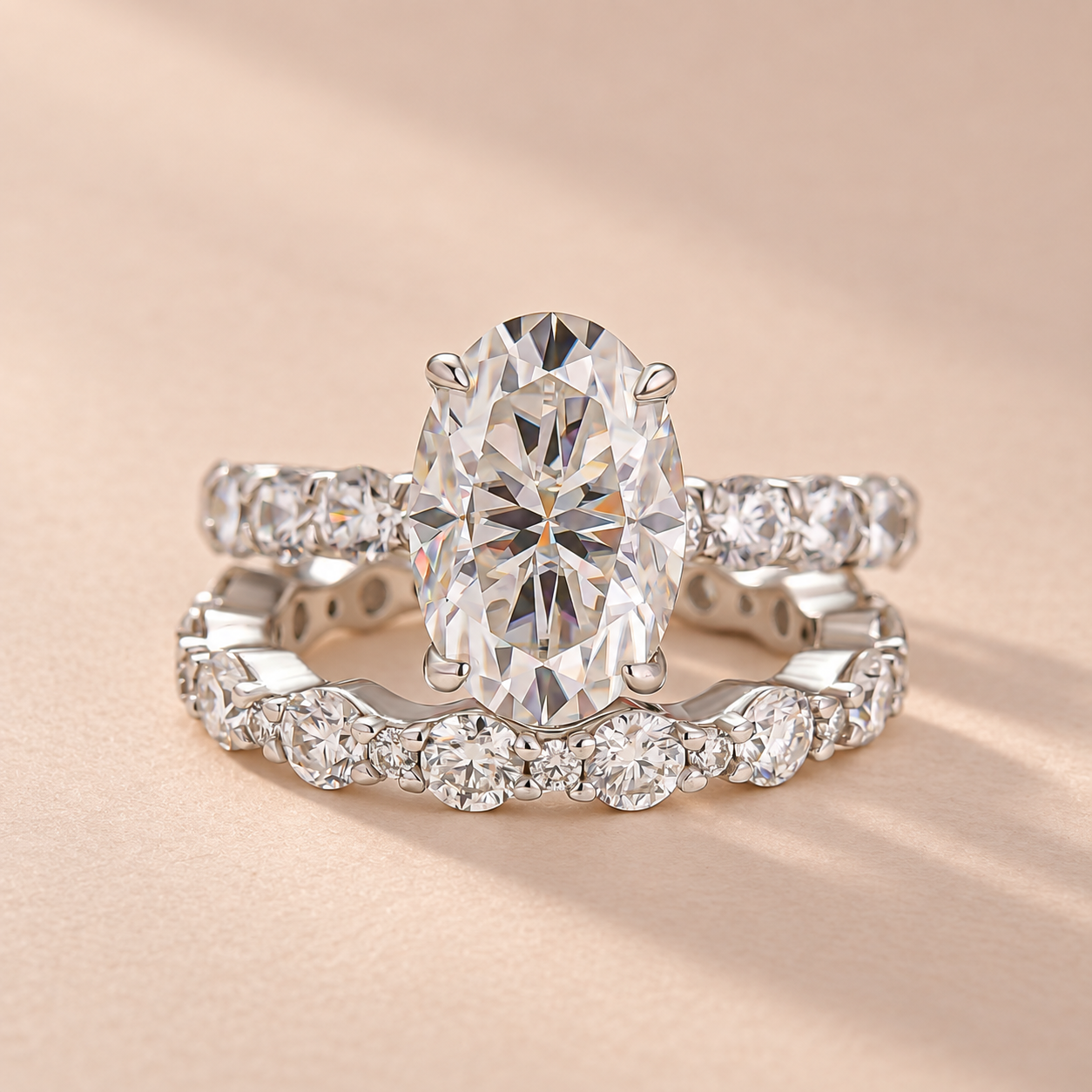 S925 Moissanite 4.0Ct Oval Cut Engagement Ring With Round Cut Wedding Band Wedding Ring Set