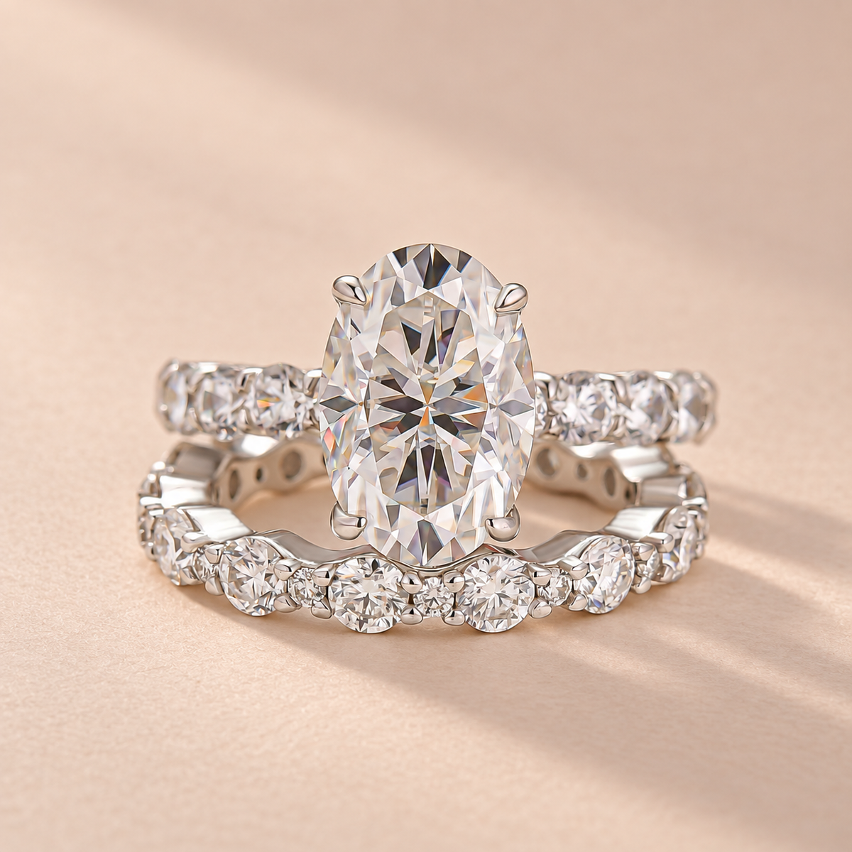 S925 Moissanite 4.0Ct Oval Cut Engagement Ring With Round Cut Wedding Band Wedding Ring Set