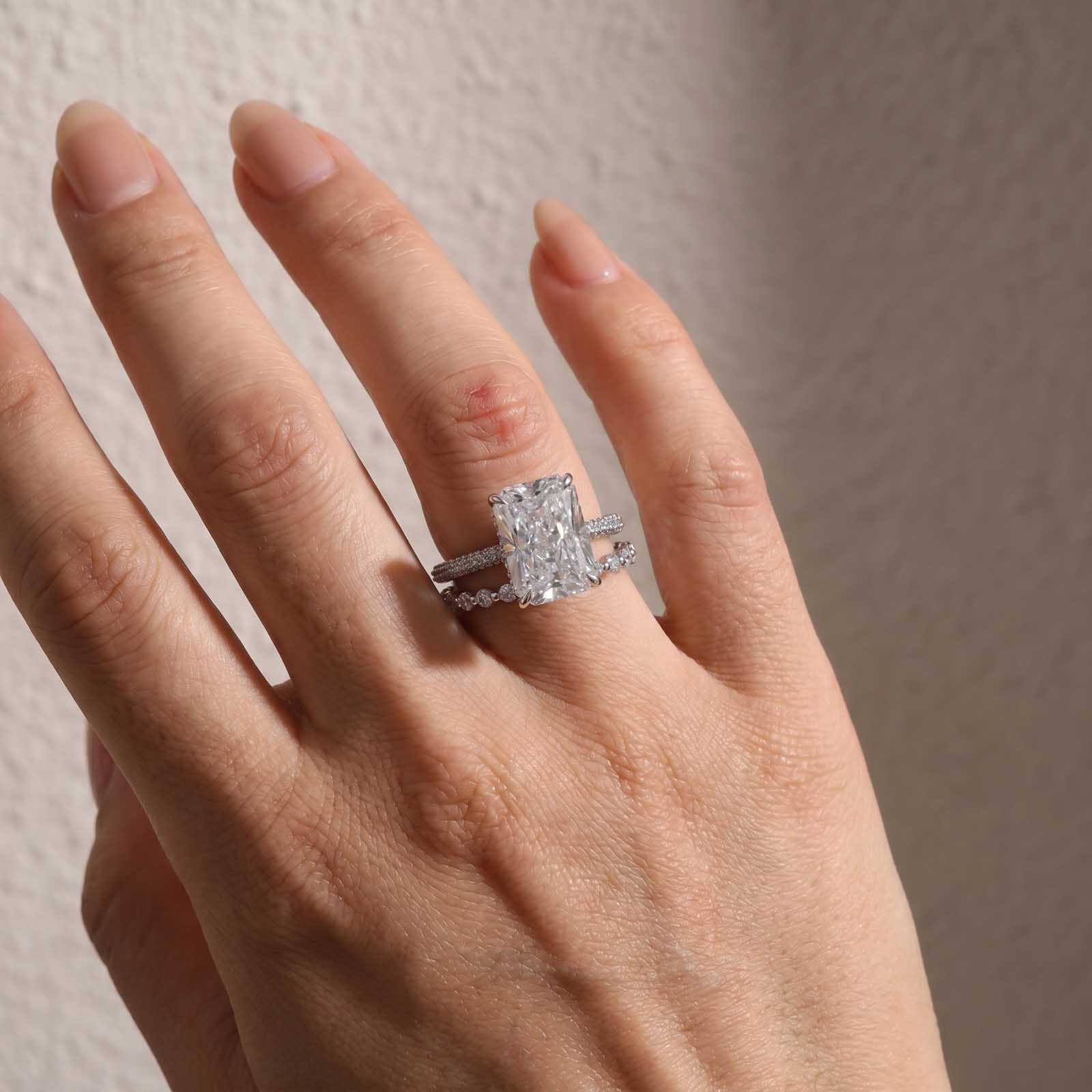 S925 7.0Ct Radiant Cut Rings Engagement Ring with Classic Full Round Cut Wedding Band Stackable Ring Set