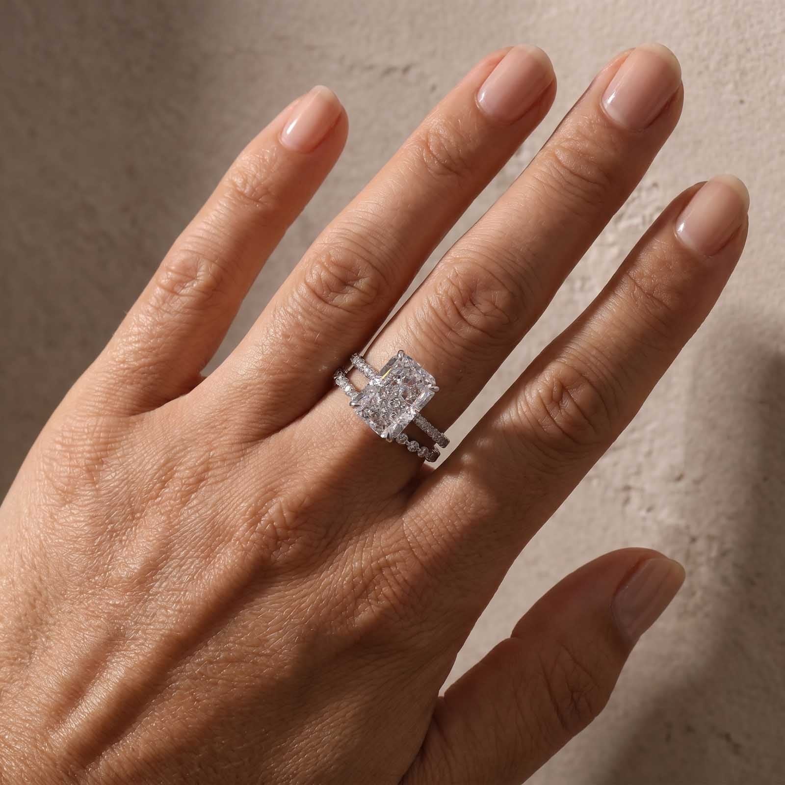 S925 7.0Ct Radiant Cut Rings Engagement Ring with Classic Full Round Cut Wedding Band Stackable Ring Set
