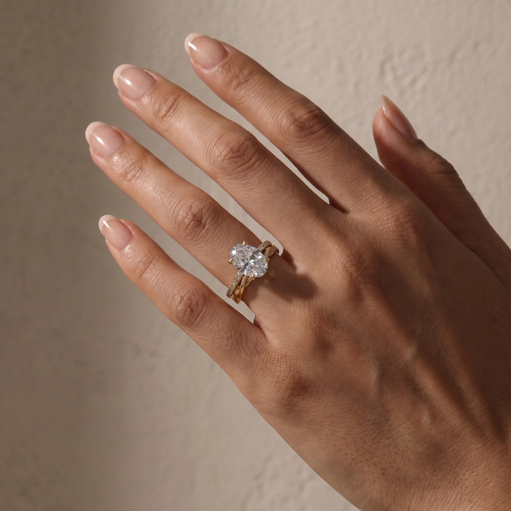 S925 4.0Ct Oval Cut Engagement Ring in Sterling Silver with Elegant Pave Twist Eternity Wedding Band