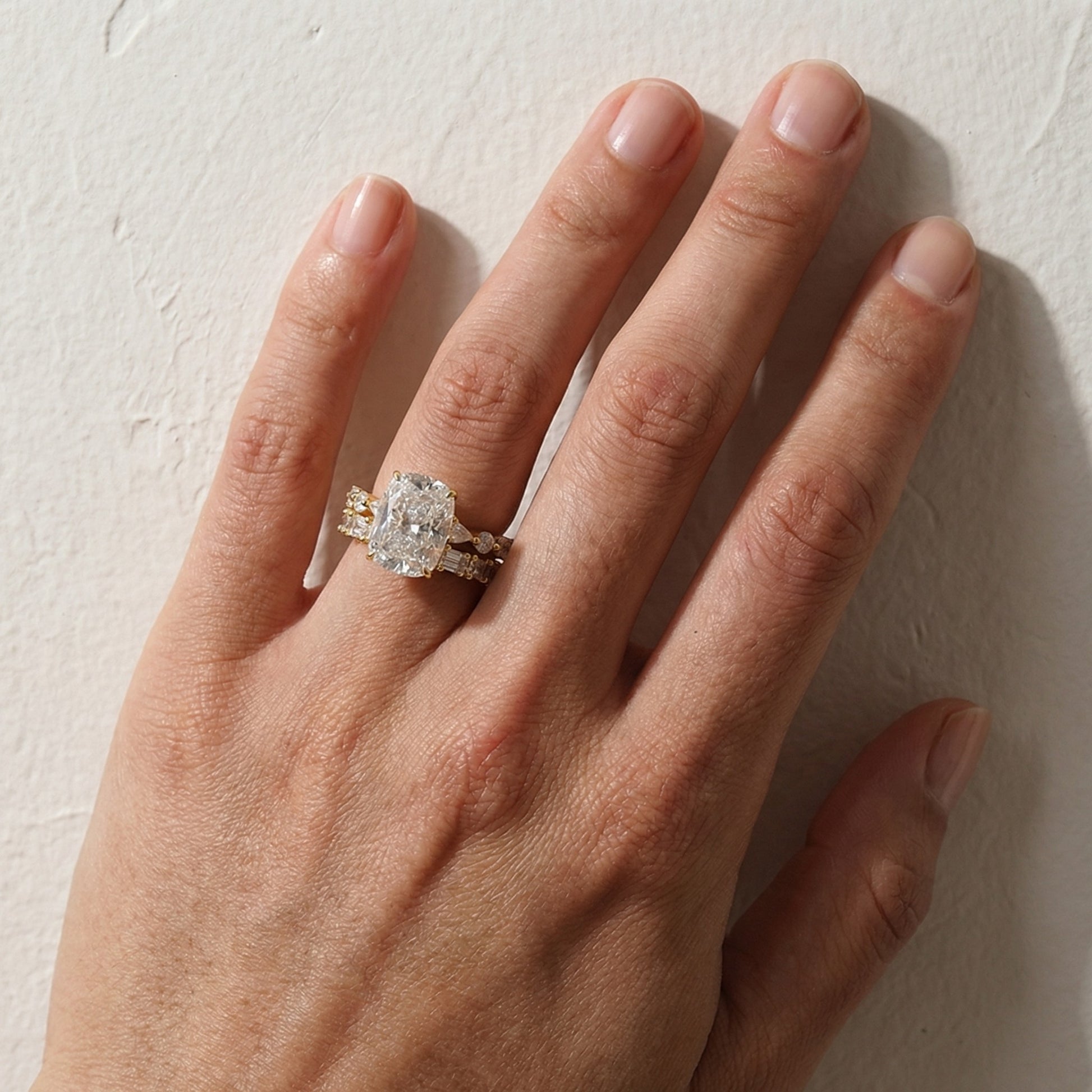 S925 Crushed Ice 5.0Ct Cushion Cut Engagement Ring in Sterling Silver with Wedding Band