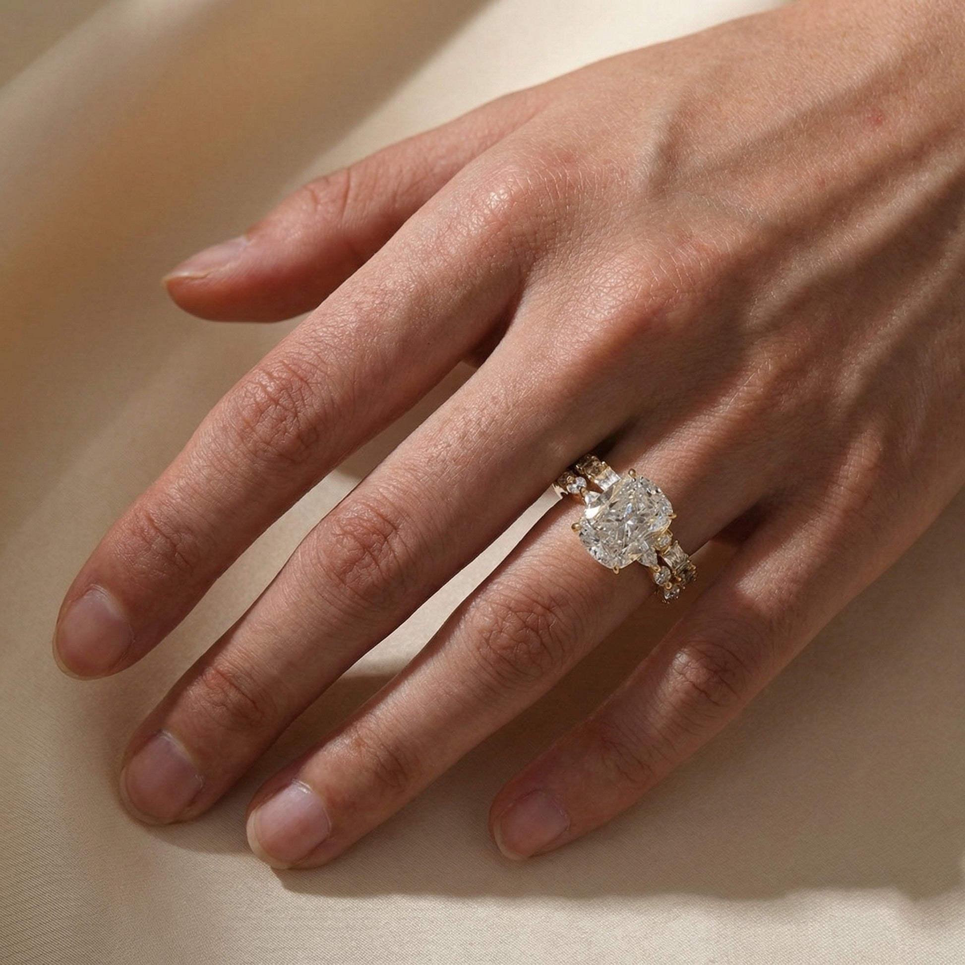 S925 Crushed Ice 5.0Ct Cushion Cut Engagement Ring in Sterling Silver with Wedding Band