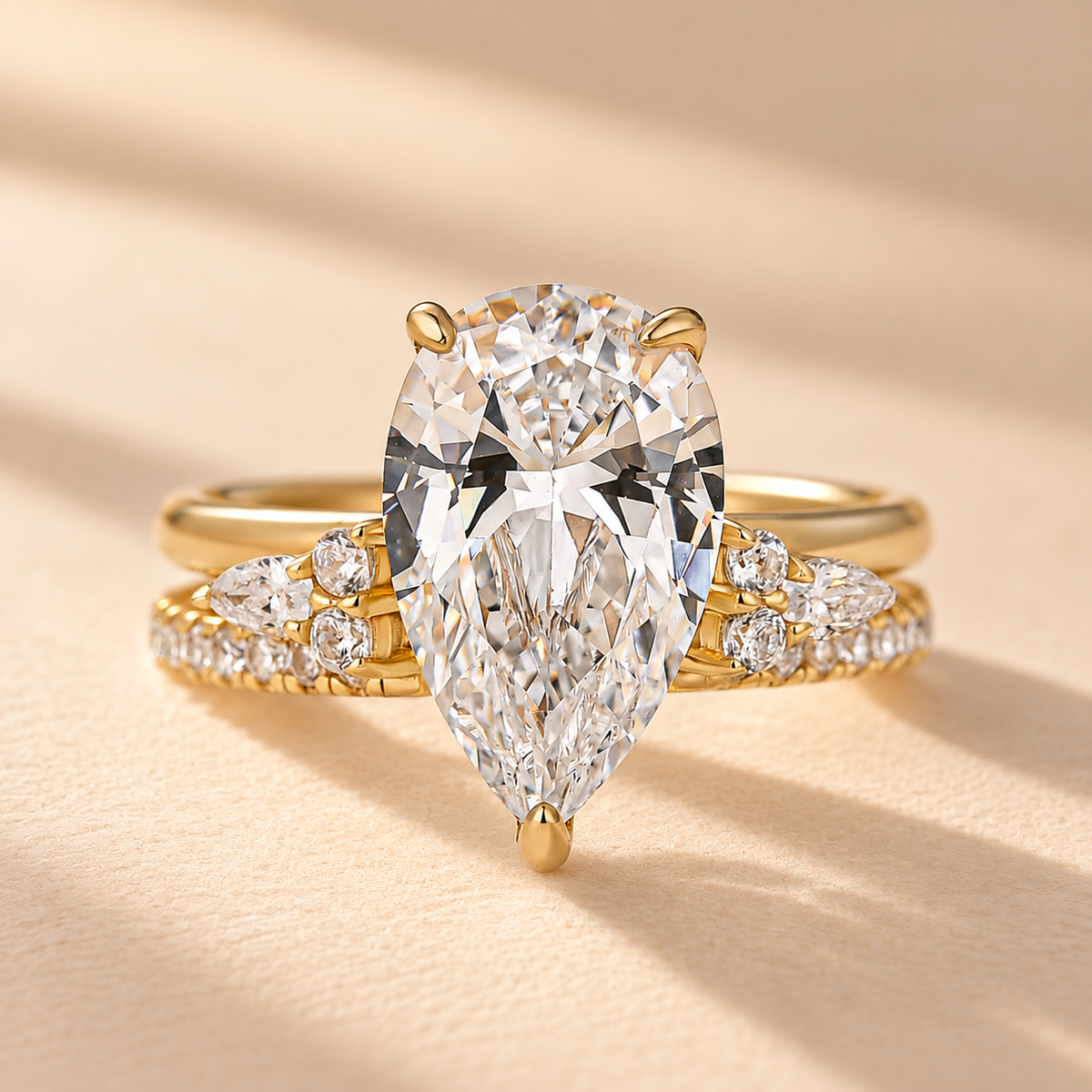 S925 4.0Ct Pear Cut Hidden Halo Enhancer Stackable Wedding Sets For Everyday Wear