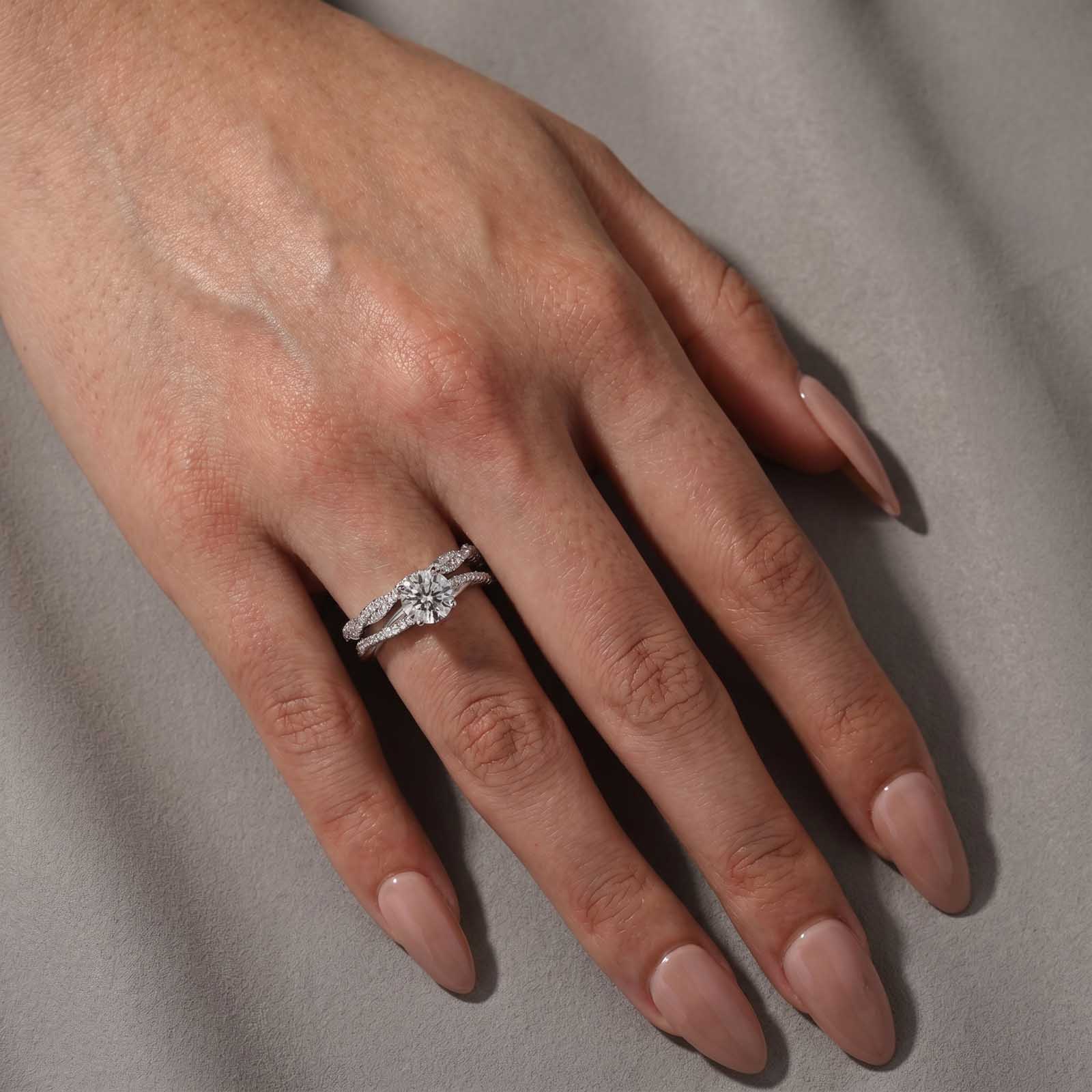 S925 Moissanite 1Ct Round Twist Bridal Ring Set Promise Ring With 0.35Ct Wedding Band Stackable Rings
