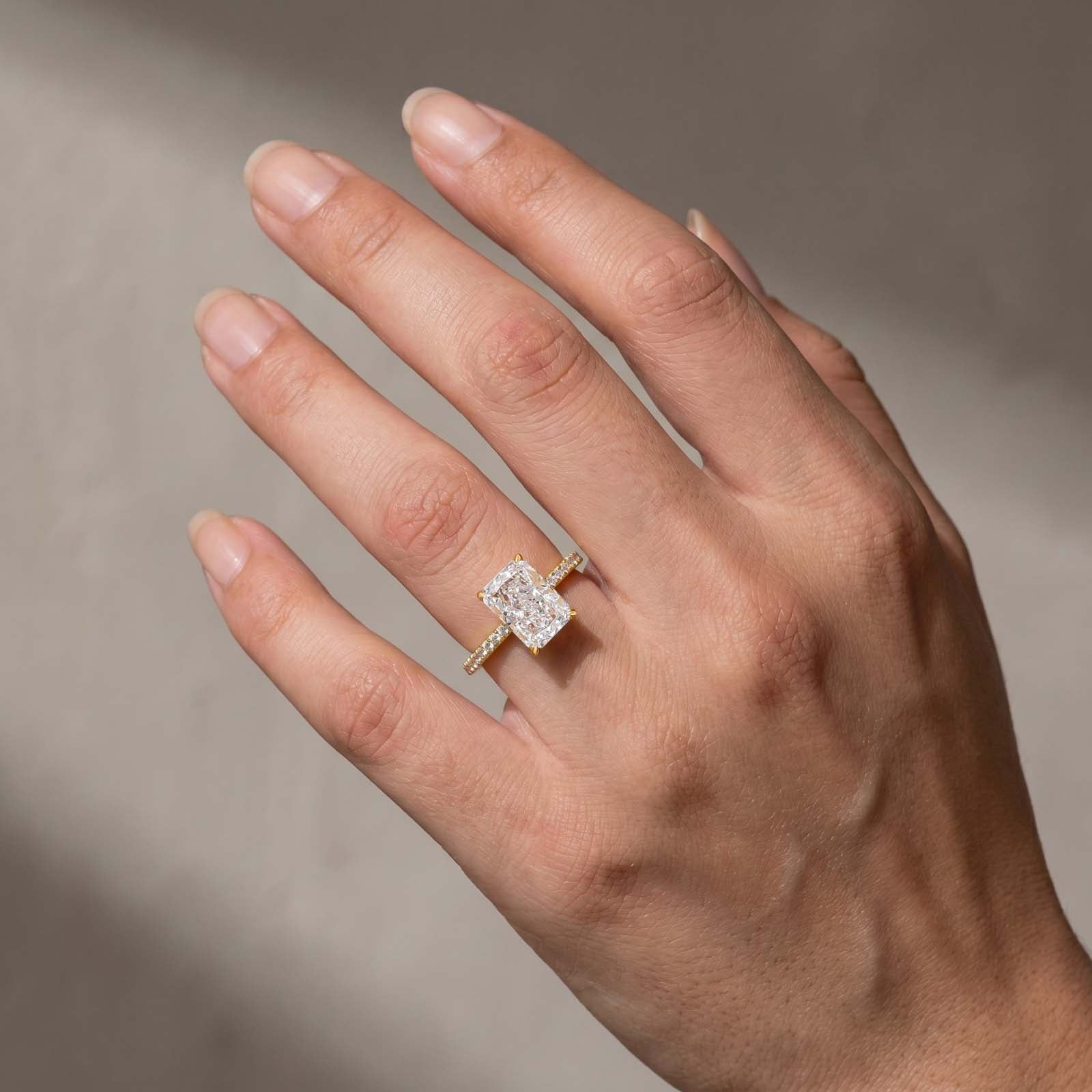 S925 3.5 Carat Radiant Cut Wedding Ring Set In Sterling Silver Holiday Ring Gift For Women