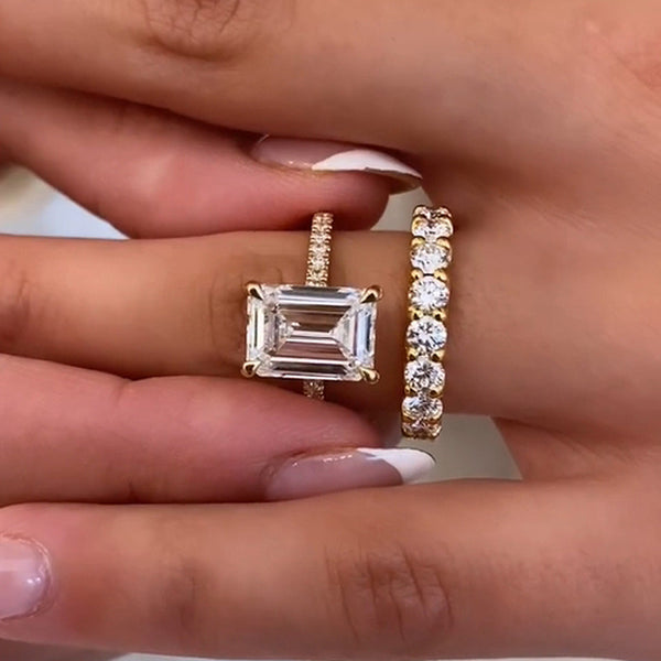 Louily Unique Emerald Cut Wedding Ring Set