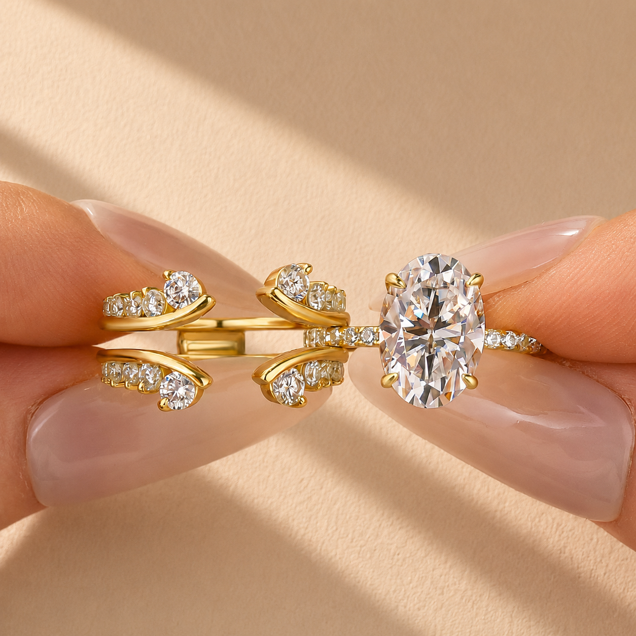 S925 Moissanite 4.0Ct Oval Cut Yellow Gold Wedding Ring with Enhancer Ring