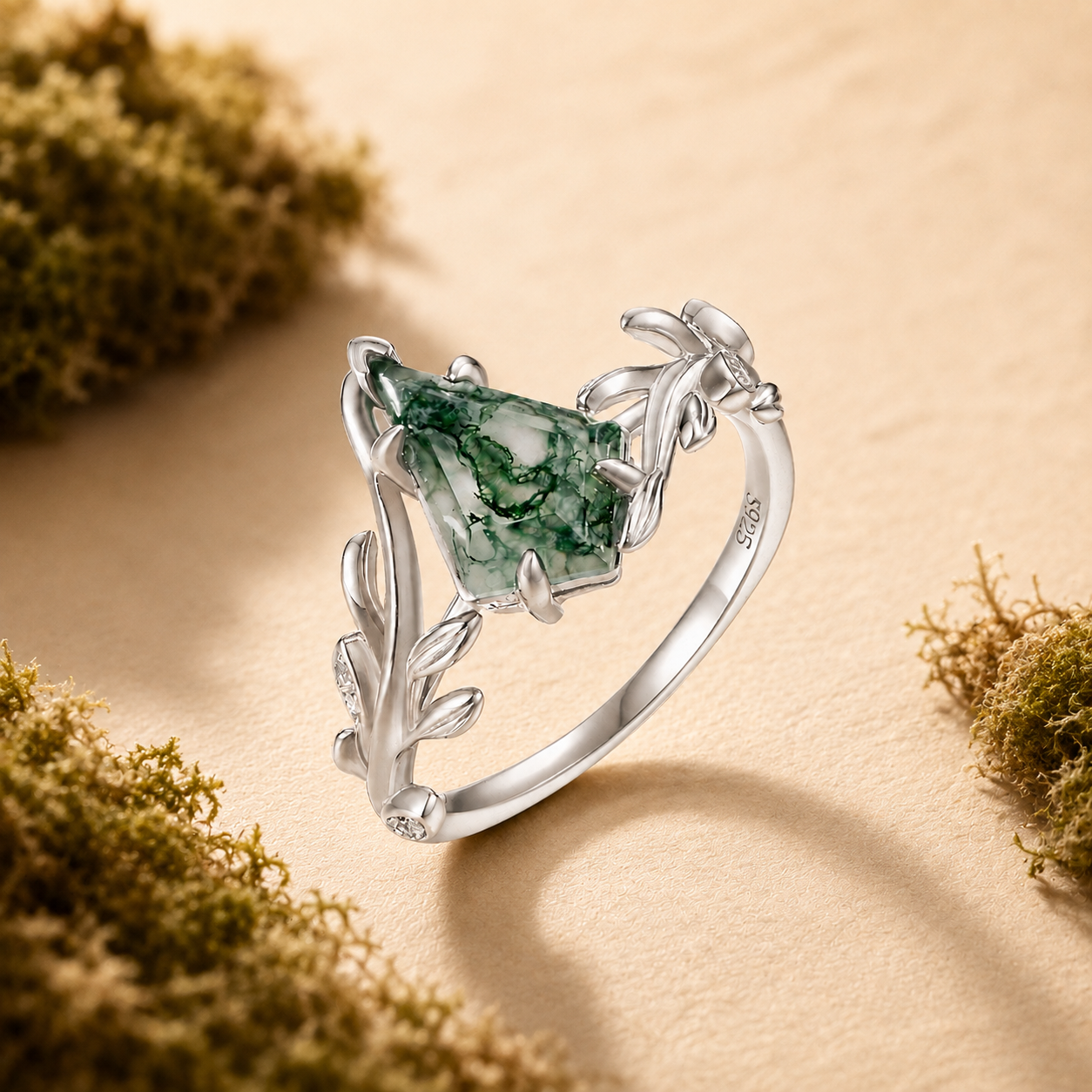 S925 3.0Ct Kite Cut Nature-Inspired Moss Agate Leaf Vine Ring in Sterling Silver For Everyday Wear