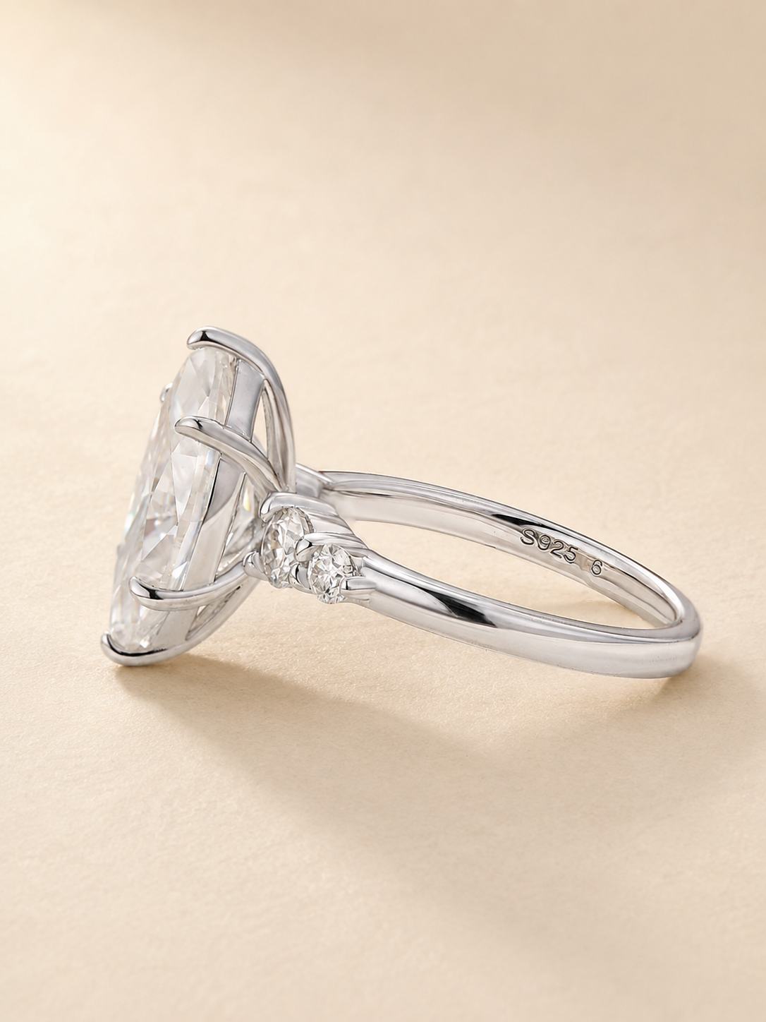 Moissanite 3.0CT Marquise Cut Classic Side Stone Travel Ring For Self‑Gift
