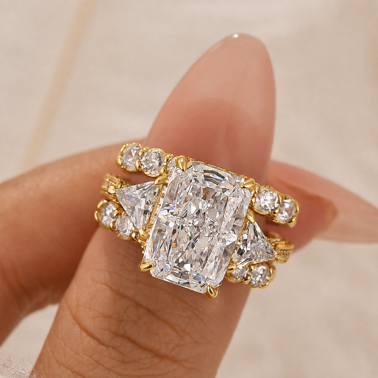 S925 3PC 5.0Ct Radiant Cut Wedding Ring Set 18K Gold Plated Side Stone Engagement Rings With 2PC Pavé Wedding Band
