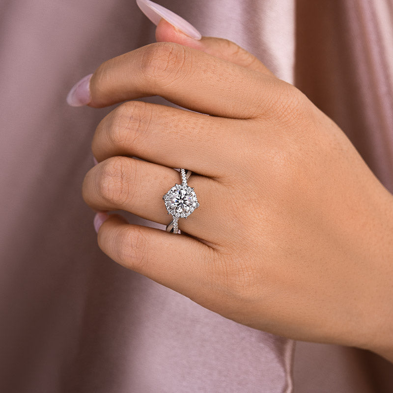 Louily Noble 1.0 Carat Moissanite Halo Round Cut Engagement Ring - louilyjewelry