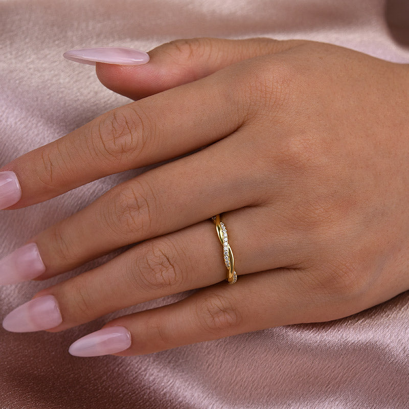 Louily Moissanite Twist Eternity Wedding Band - louilyjewelry