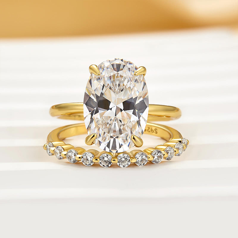 Louily Classic Yellow Gold Oval Cut Wedding Ring Set With Round Cut Wedding Band - louilyjewelry