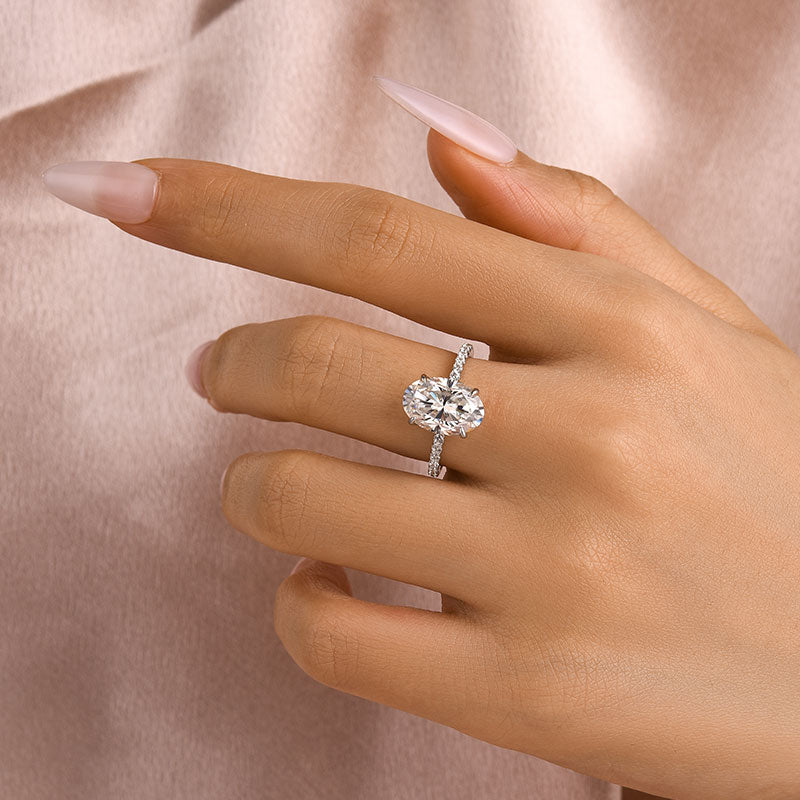 Louily Moissanite 4.0 Carat Oval Cut Engagement Ring - louilyjewelry