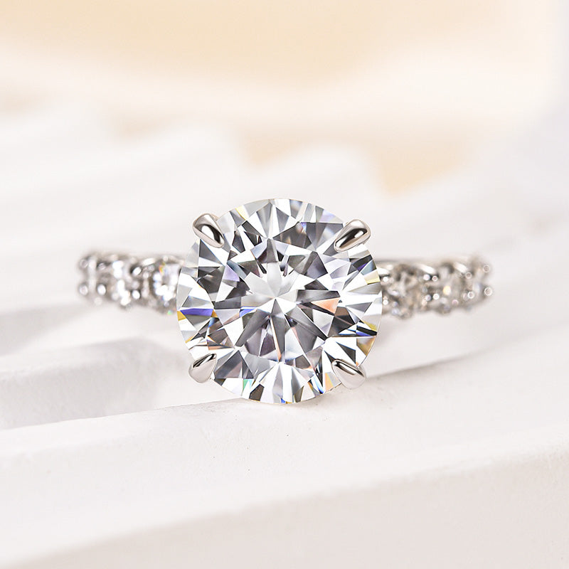 Louily Moissanite 4.0 Carat Round Cut Engagement Ring - louilyjewelry